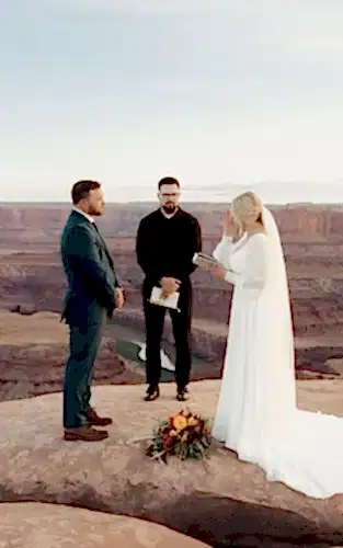 how to officiate a wedding bride groom aliceshootspeople